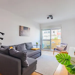 Olaias Flat Apartment Lisbon